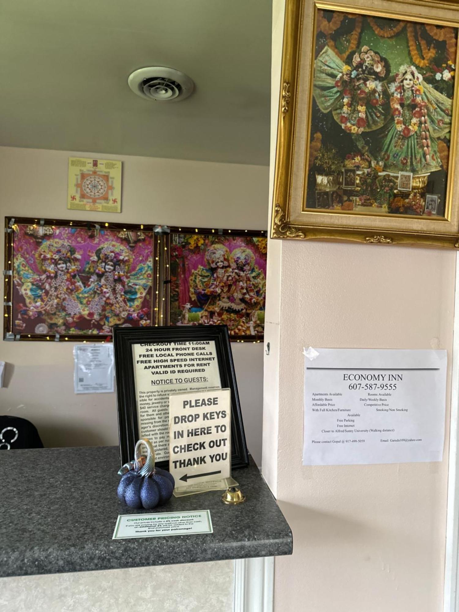 Economy Inn Alfred Екстериор снимка